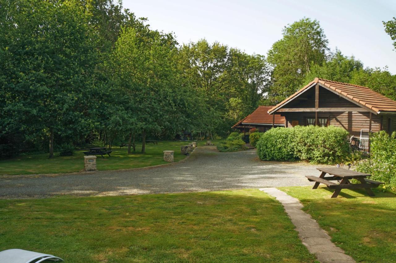 La Coterie Lodges Blaudeix Exterior foto