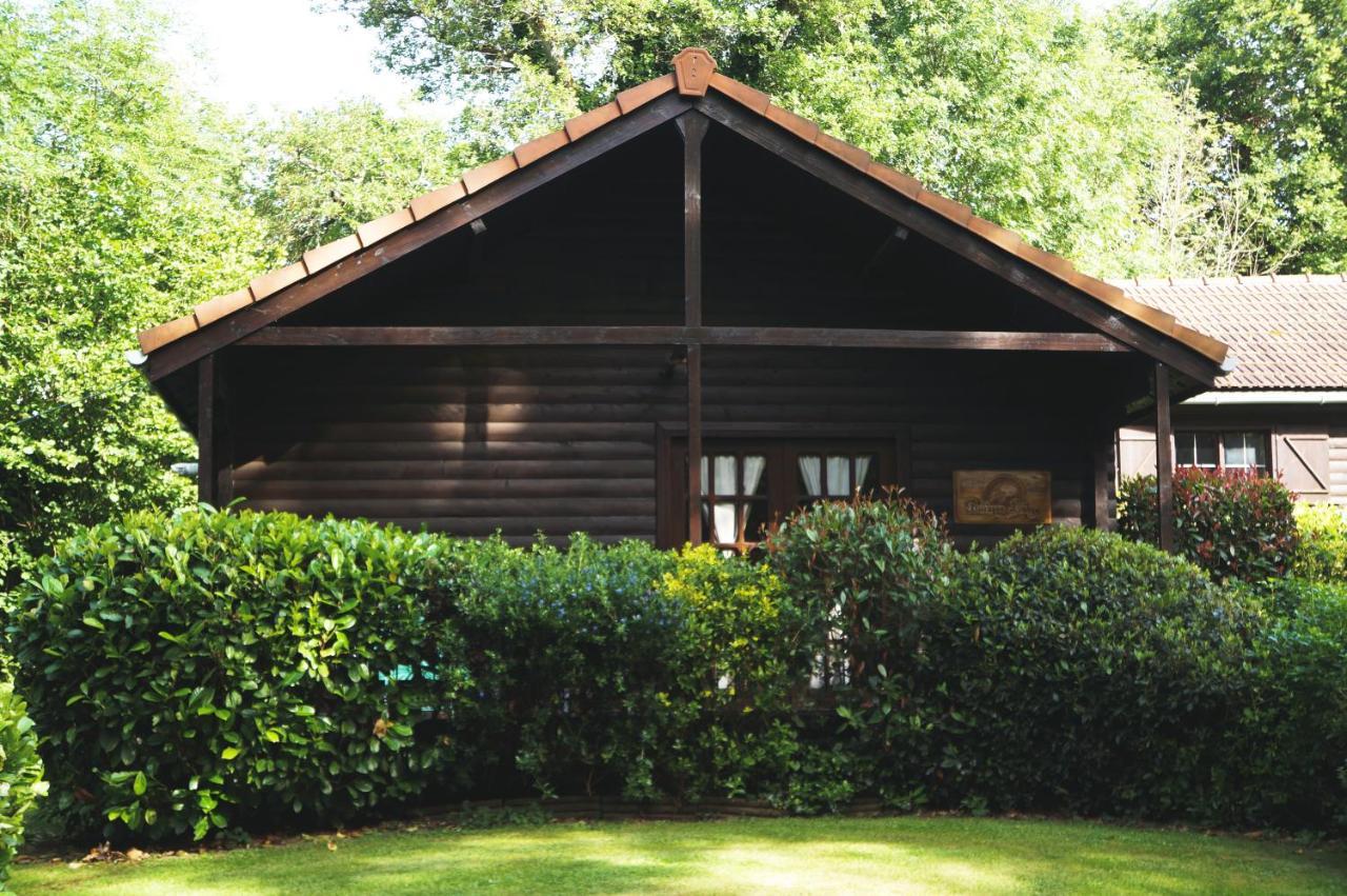 La Coterie Lodges Blaudeix Exterior foto